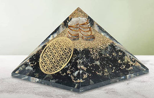Orgonite Pyramid Black Tourmaline FOL