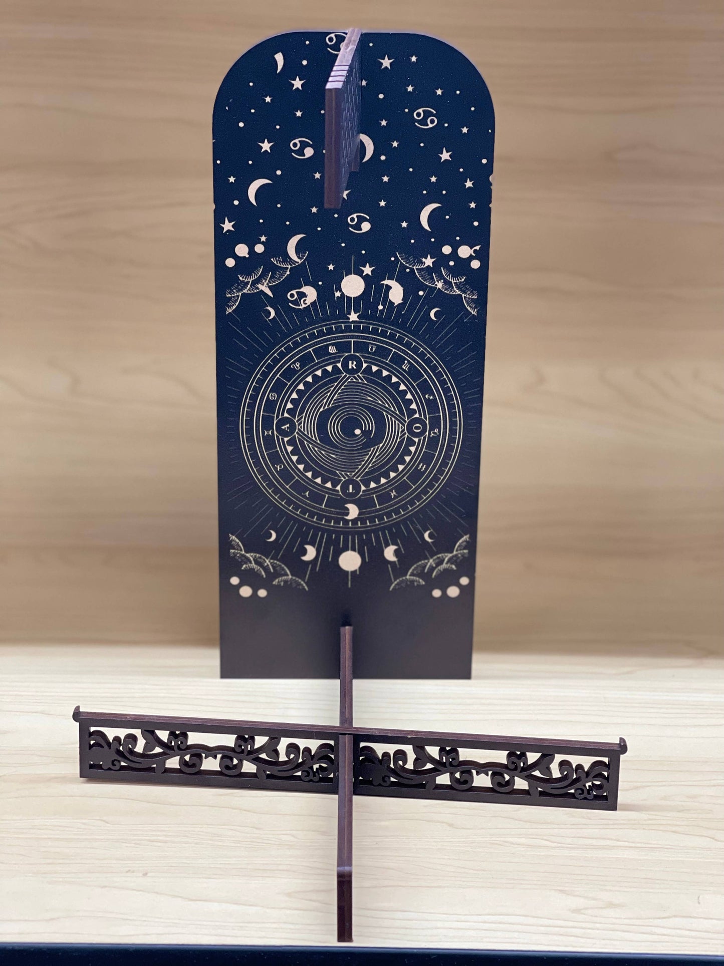 Pendulum Holder Astrology Taro Wheel